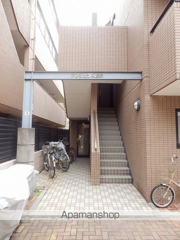 アンジェラス西新IIの玄関写真
