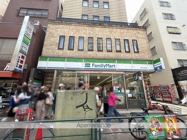 【新宿区百人町のアパートの写真】