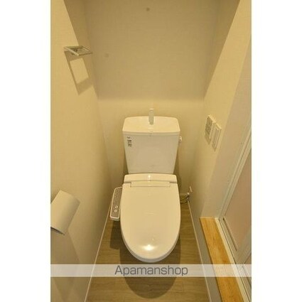 チトフナアパートメント[1R/16m2]のトイレ