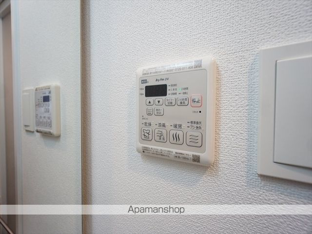 ディアレイシャス大須観音IIIの内装写真