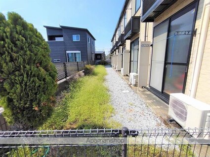 レオパレス源藤[1K/21.81m2]の庭