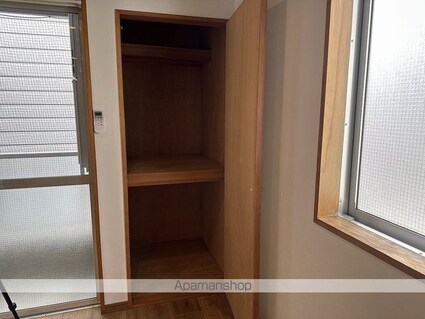 ハイツルネッサ楠[1R/19.8m2]の収納