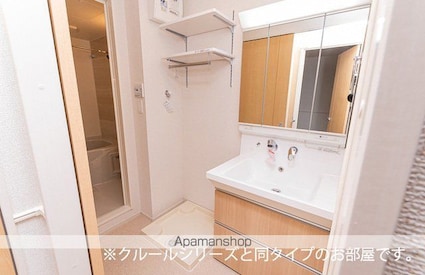 ローレル　Ａ[1LDK/43.61m2]の洗面所