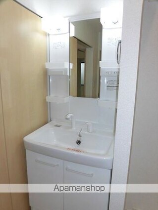 和歌山県和歌山市中野[2LDK/57.23m2]の洗面所