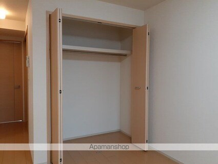 スクールヤード・シノギ[1LDK/49.9m2]の収納