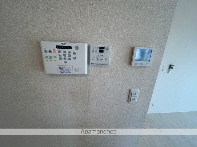 LUMINAの内装写真