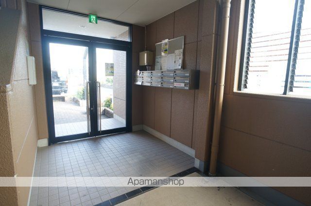 オーエム八千代北の玄関写真