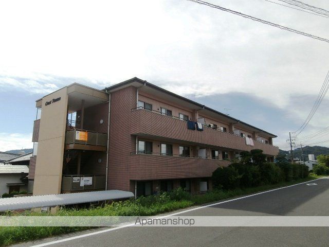 CREST TENMAの外観写真