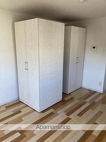 プレイズ レイの内装写真