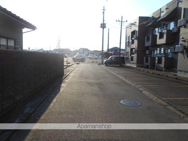 マンション・クラウンの周辺写真