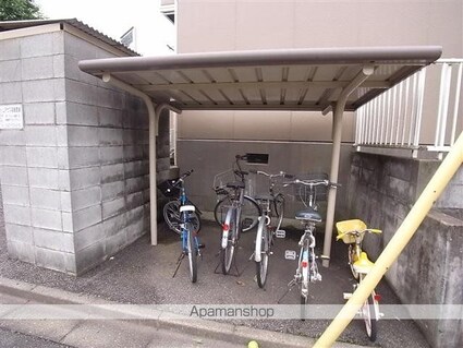 ヴィラ栗本Ａ[3K/53.79m2]の共用部2