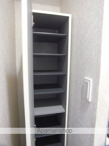 リリックコートひまわりの内装写真