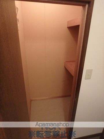 ルミエール YAWARAGIの内装写真