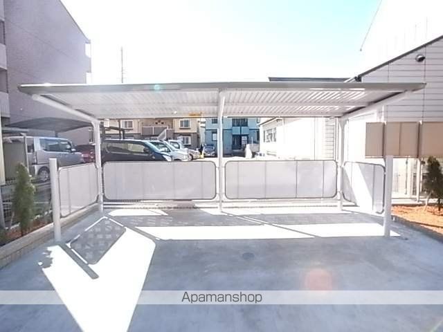 IT・PLACE IIの玄関写真