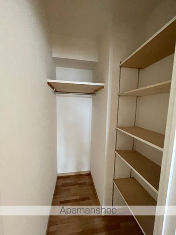 クレステージ宮の森の内装写真
