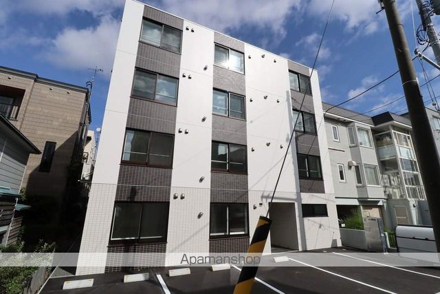 カーザフェリス平岸の外観写真