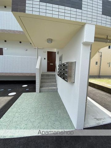 エアフォルク恒久の玄関写真
