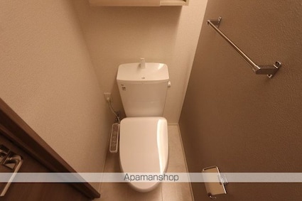 ＤーｒｏｏｍＣＶＩＩＩ[2LDK/52.57m2]のトイレ