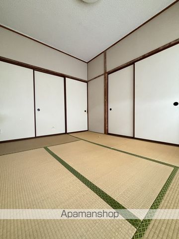 グランドハイツ清水の内装写真