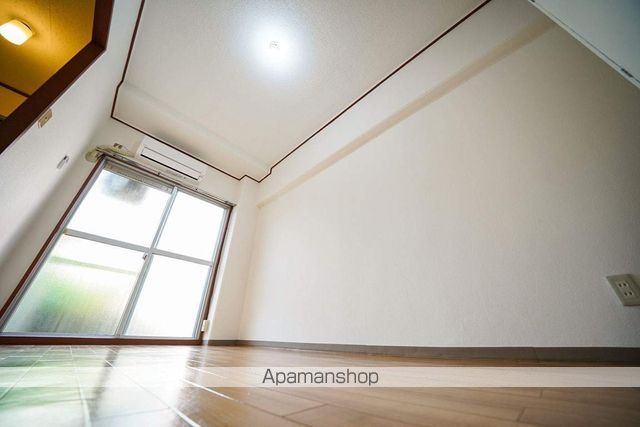 ヴェスタ天神橋の内装写真