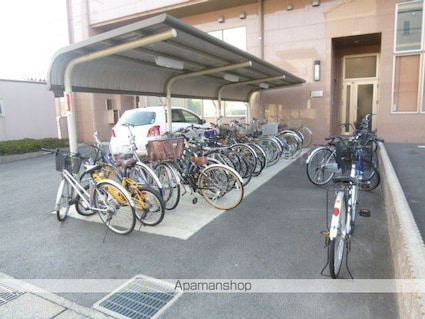 ベルヴィオウミ[3LDK/84.66m2]の共用部2