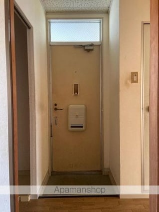 屋島ハイツＡ[2DK/46.4m2]の玄関