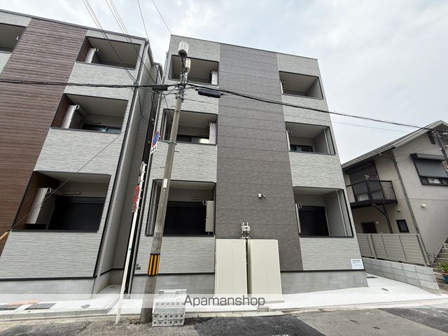 Iris淡路の外観写真