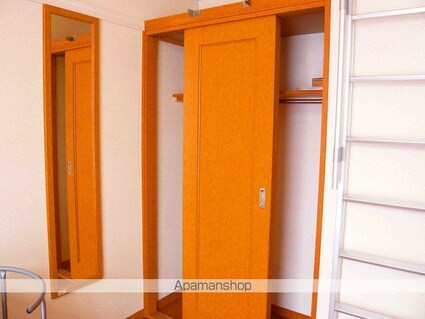 レオパレスライラックハウス[1K/19.87m2]の収納