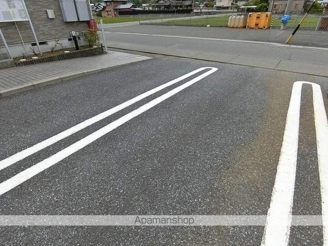 揖斐郡池田町 2階建 築23年のその他写真