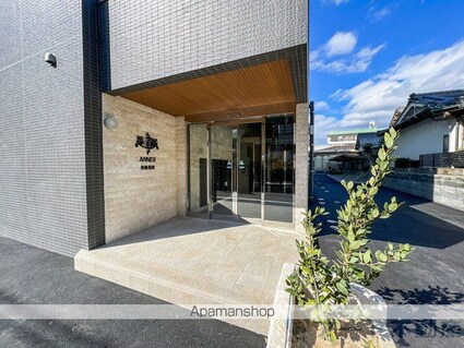 ＡＮＮＥＸ道後湯築[1LDK/44.3m2]のエントランス1