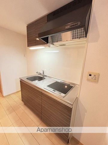 サニーキャンプ東雲IIの内装写真