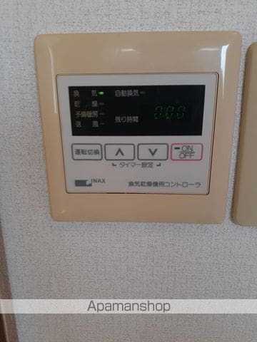 グラスコアの内装写真