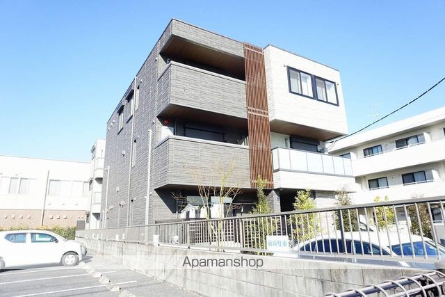 アリスティオMの外観写真