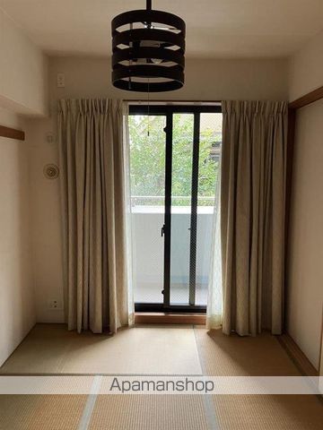 クレストフォルム横浜鶴見の内装写真