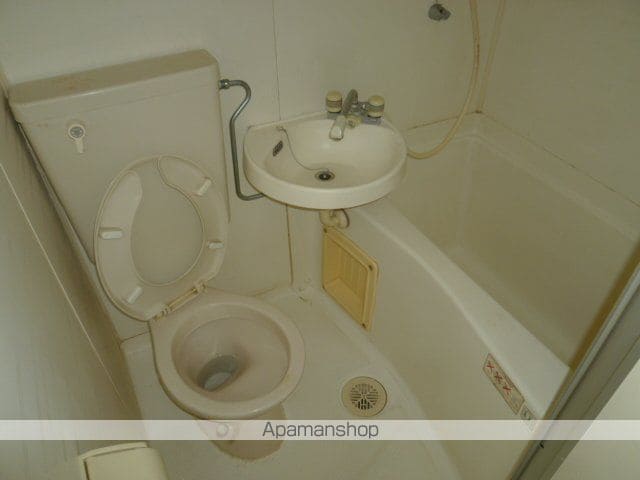 OMレジデンス茨木追手門前の内装写真