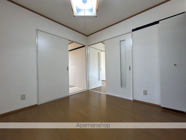 シグナスハイツ C棟の内装写真