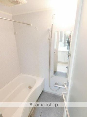スペーシア三軒茶屋弐番館の内装写真