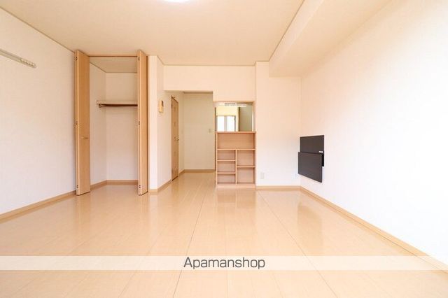 アーバンヒルズかしま IIの内装写真