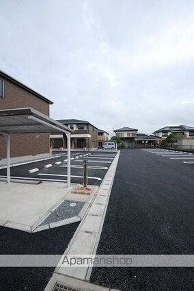 メゾン・ド・コリーヌ　Ａ[1LDK/47.44m2]の駐車場