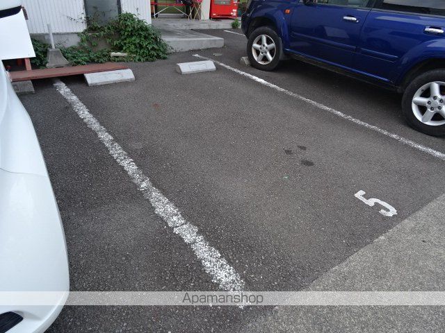 タイタンビルのその他写真