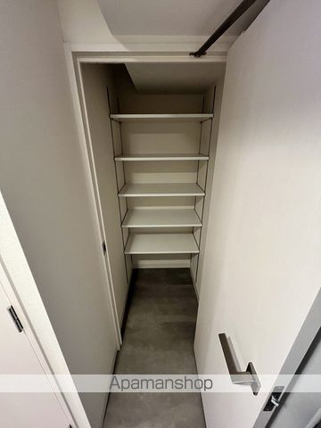 ベルンガーデン林寺の内装写真