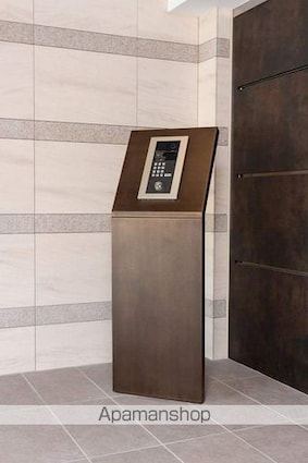 東京都渋谷区代々木４丁目[1SLDK/50.82m2]のエントランス2