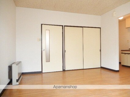 プライベートハウス[1LDK/42m2]の内装2