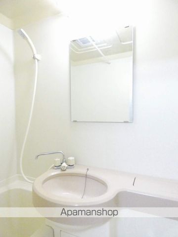マンションカトレアIの内装写真
