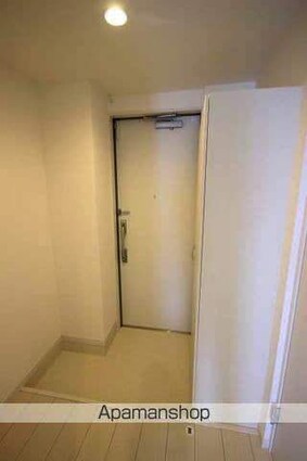 リブリ・ＳＫＹ’Ｓ　ＴＨＥ　ＬＩＭＩＴ[1LDK/40.99m2]の玄関