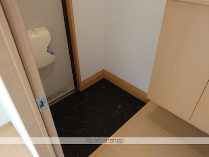 アリビオ黒田[3LDK/80.59m2]の玄関