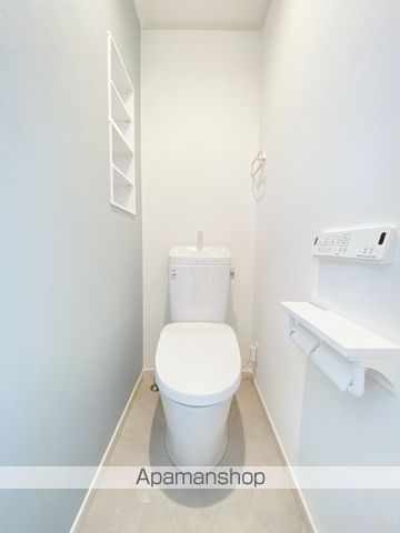 桧材仕様の単身物件 トレフル三郷中央の内装写真