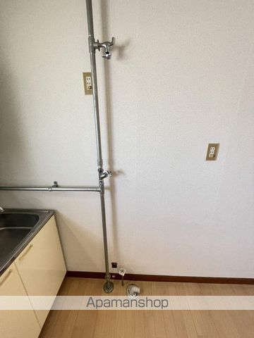 マクセル77 100の内装写真