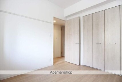 アーバンコート中央町[1LDK/50.27m2]の収納