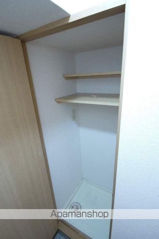 エステートモア天神STUDIOの内装写真